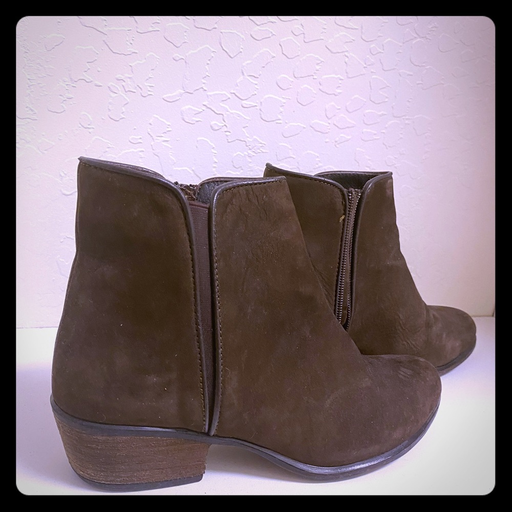 Steve Madden ankle booties